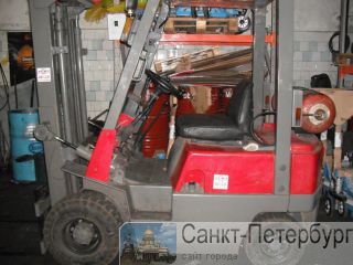   Nissan FG15 -