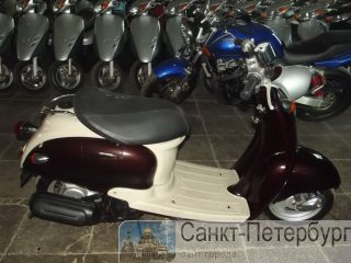   Yamaha Vino Classic -