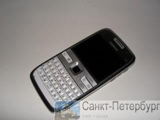 Nokia E72 White    -