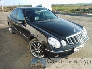  ersedes 211 E350 (272Hp) 4Matic -