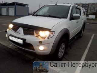 Mitsubishi L 200 -