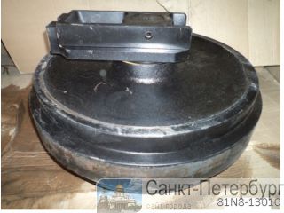   HYUNDAI 81N8-13010 R250, 290, 320LC7 -