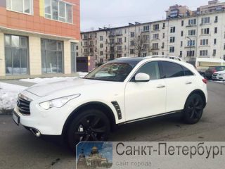  INFINITI FX 37 S  -