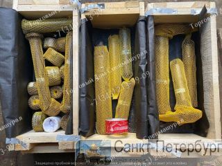     Caterpillar 422F . , .  7.