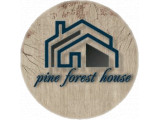 Логотип Pine Forest House