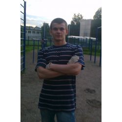 Сорокин Михаил Юрьевич Курьер, Помощник автослесаря, Работник торг. зала